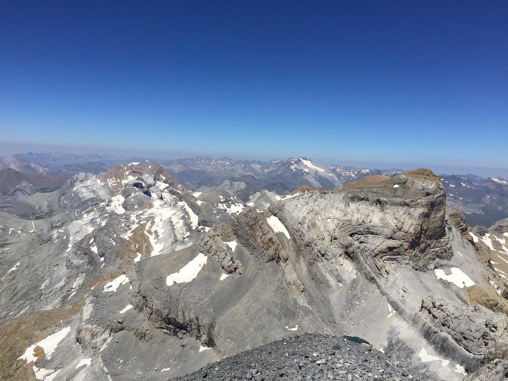 1024x768 Monte perdido