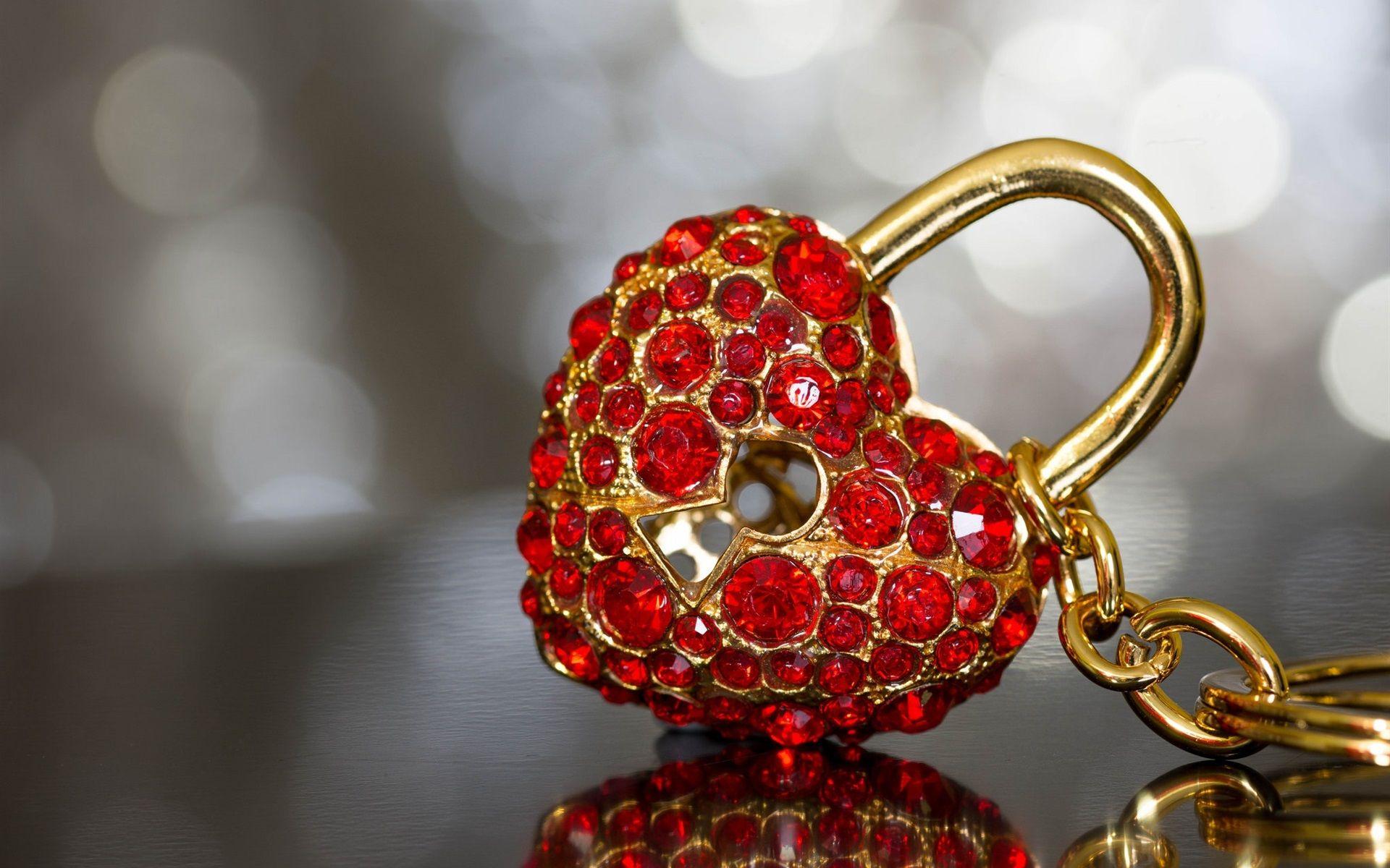 1920x1200 Love heart lock diamond decoration wallpaperx1200