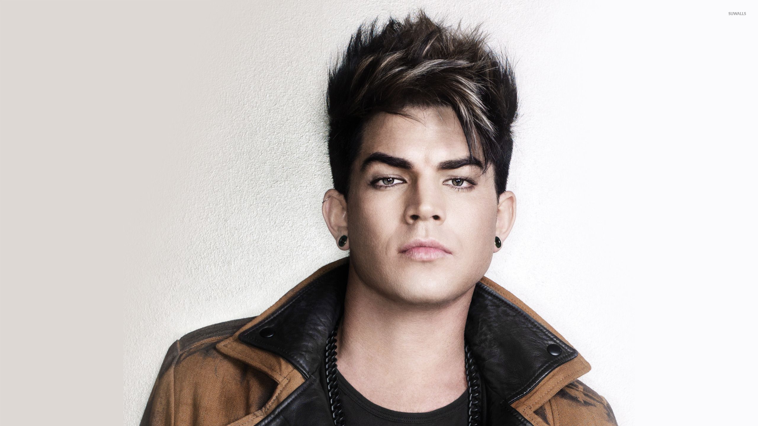 2560x1440 Adam Lambert wallpaper wallpaper