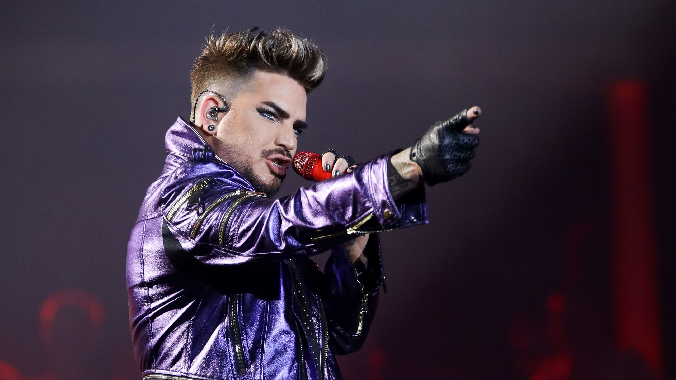 2560x1440 How to style your hair like Adam Lambert