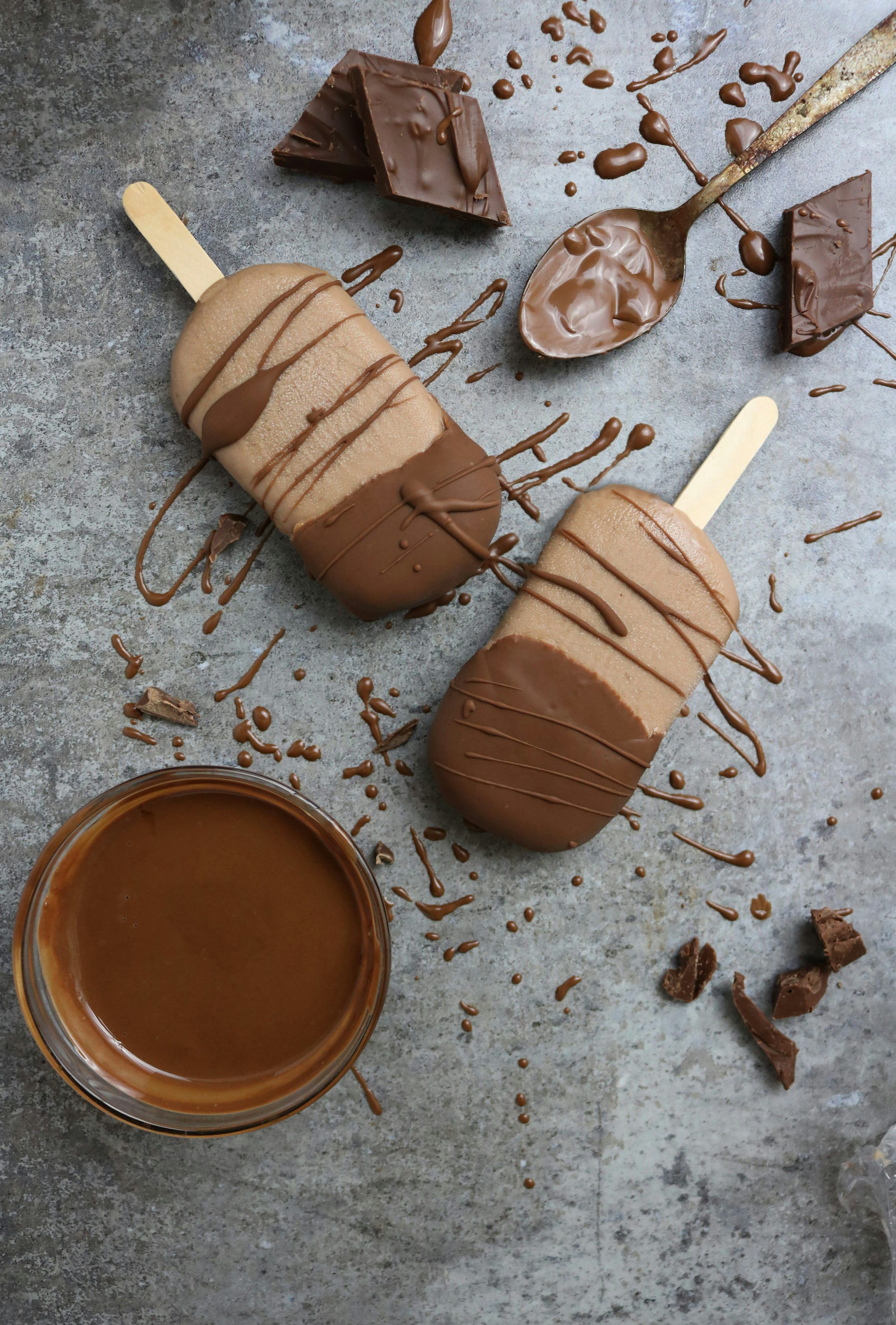 3000x4434 Flat lay photography of chocolate ice cream photo