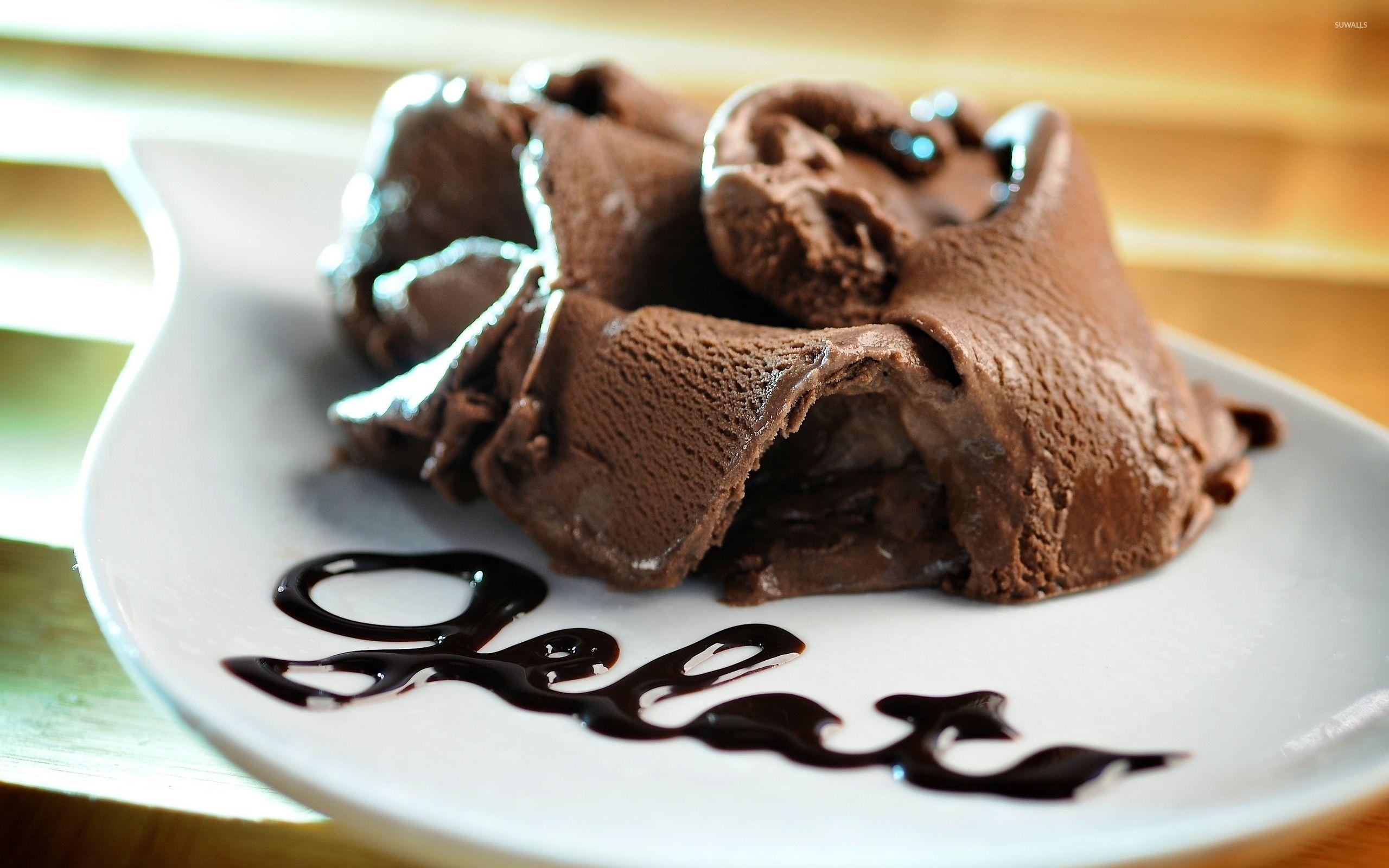 2560x1600 Chocolate Ice Cream Wallpaper