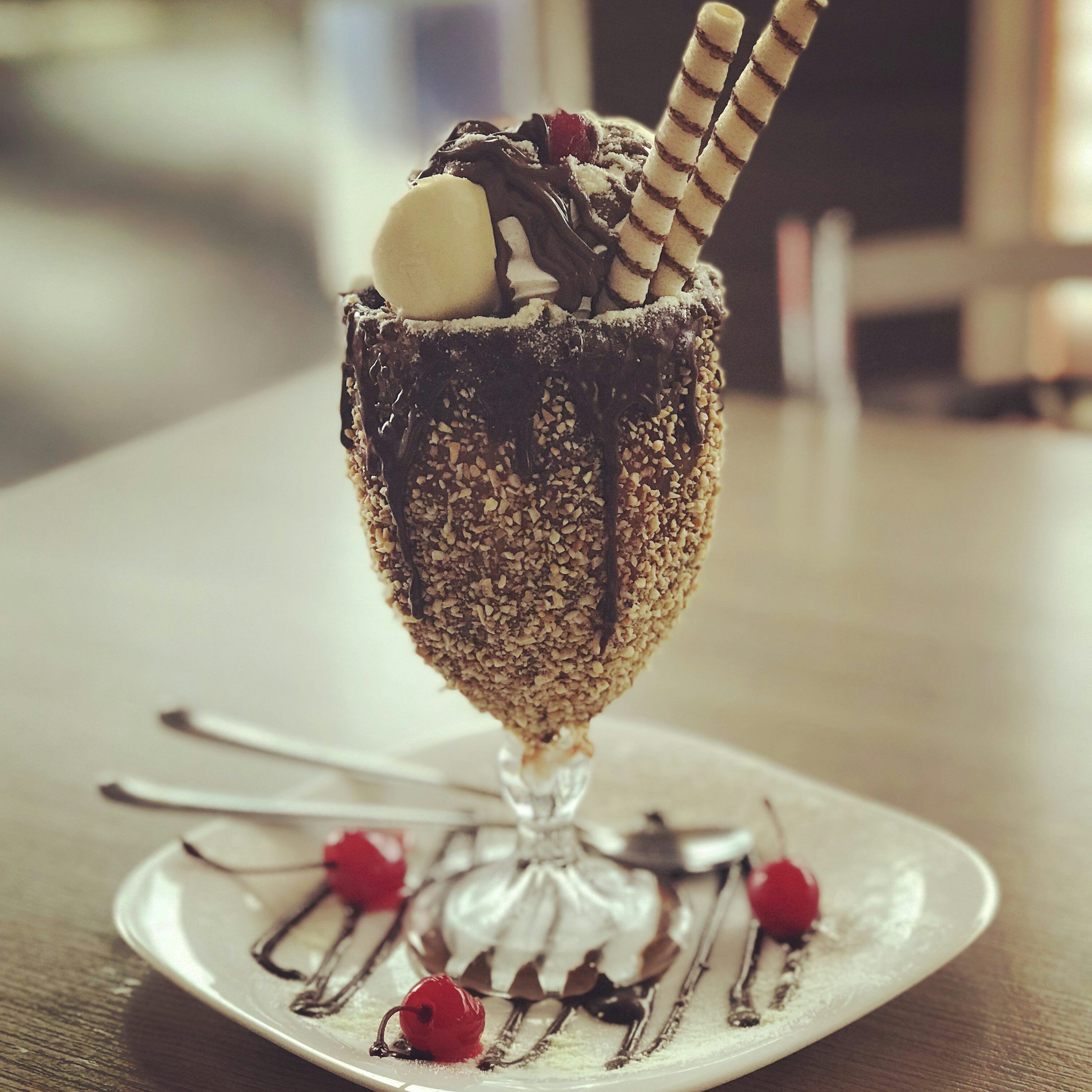 3000x3000 Chocolate parfait on saucer photo