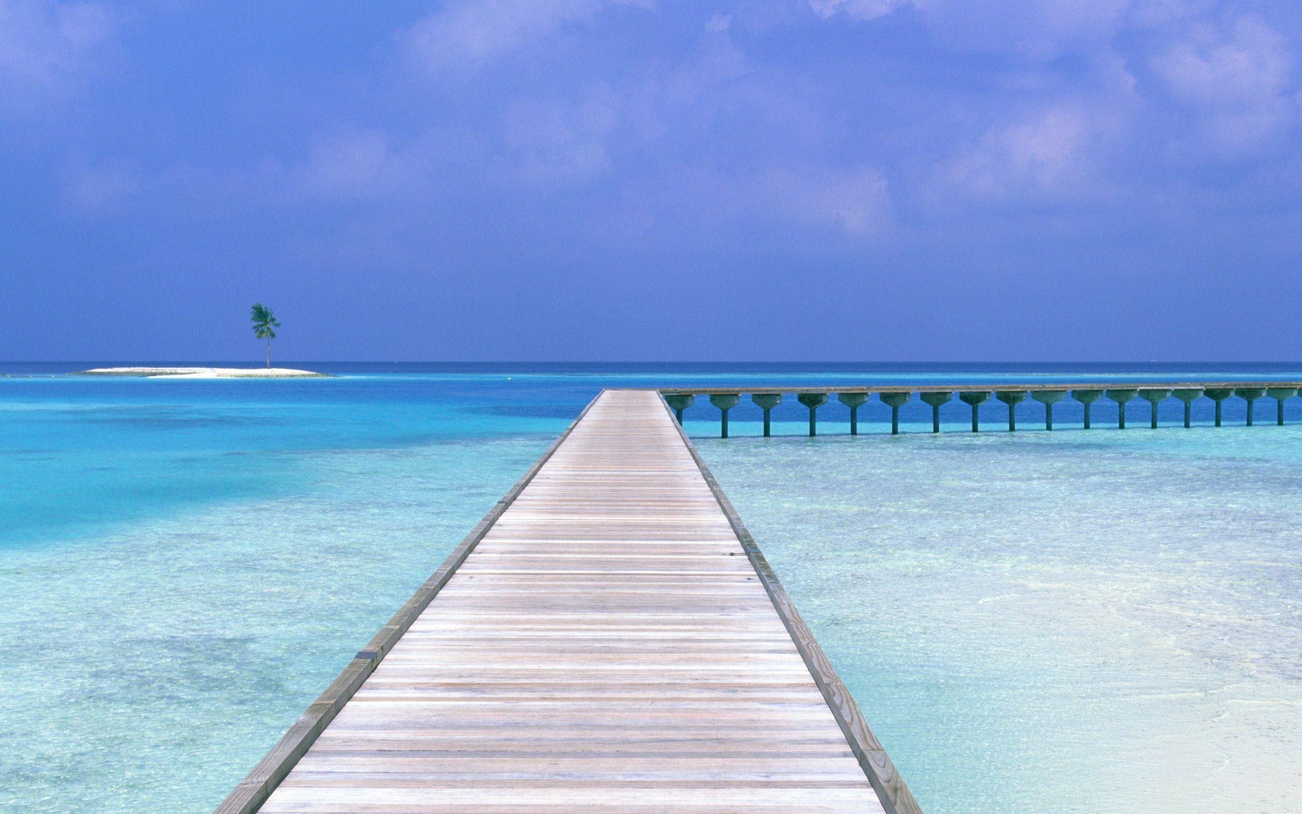 2560x1600 Beach Way iPhone Panoramic Wallpaper HD Pic
