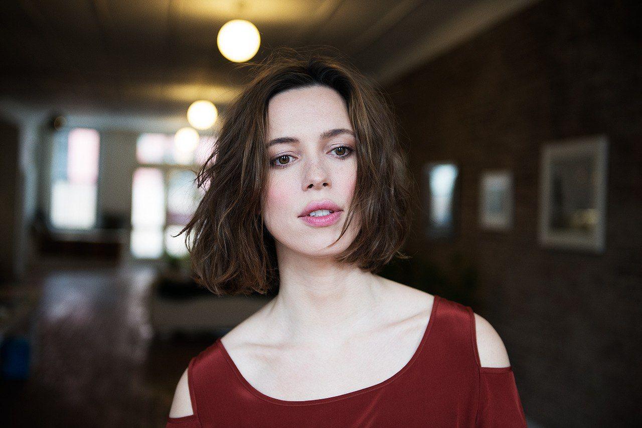 1280x854 Rebecca Hall Wallpaper 31702 1280x854px
