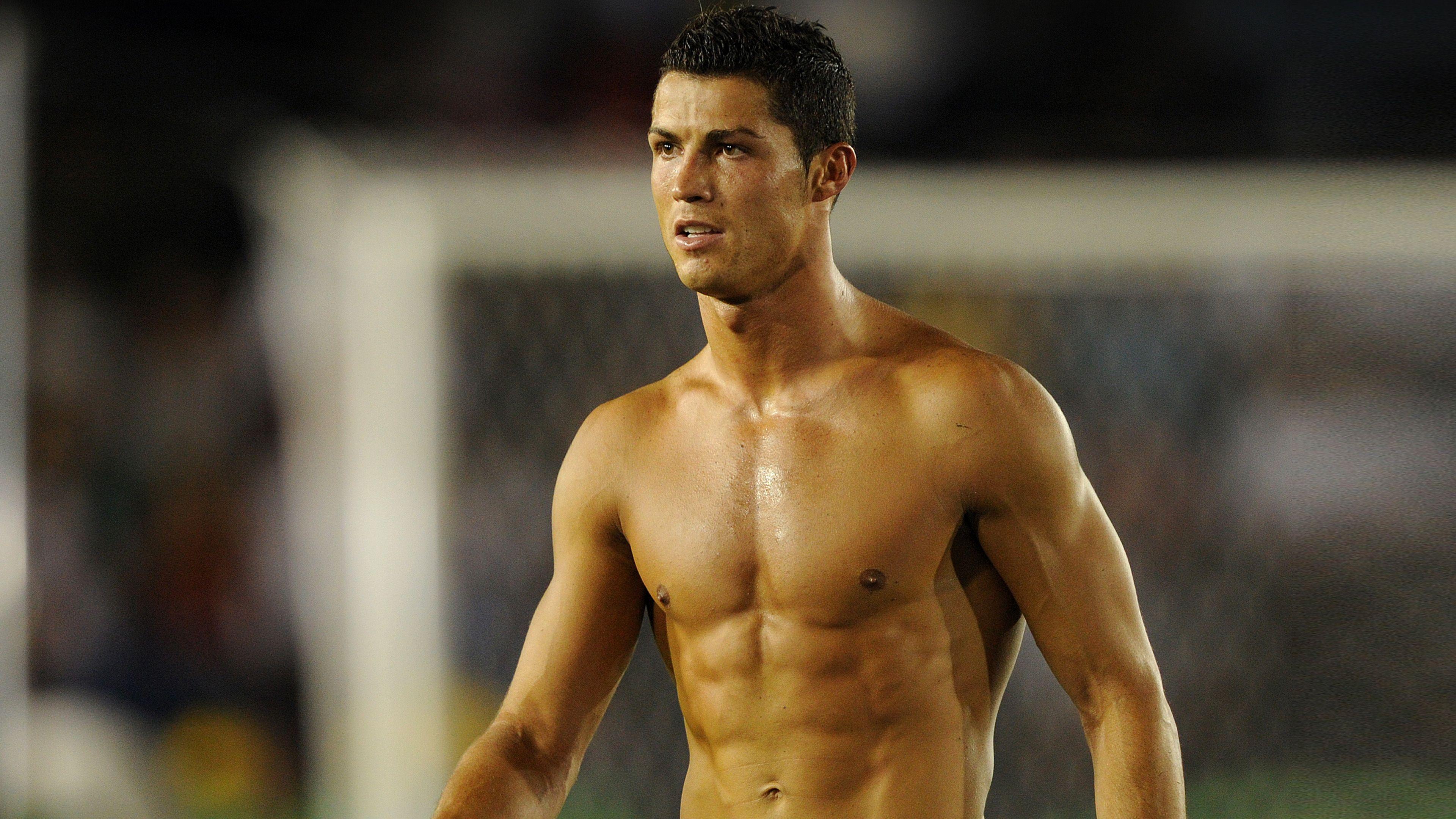 3840x2160 Christiano Ronaldo Sports Nude Soccer Wallpaper