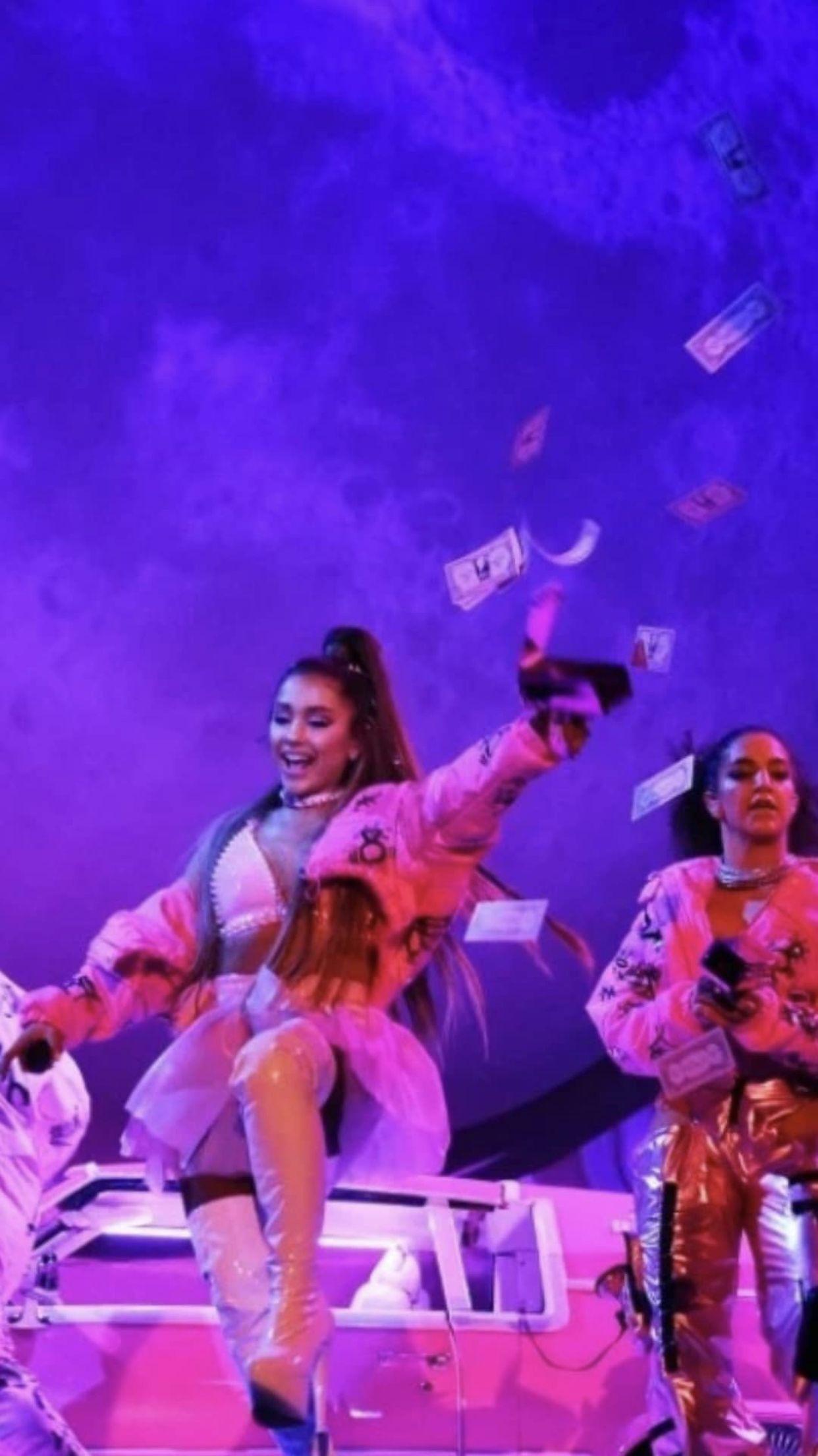 1242x2208 Ariana Grande sweetener/ thank u next tour wallpaper. Ariana grande sweetener, Ariana grande photohoot, Ariana