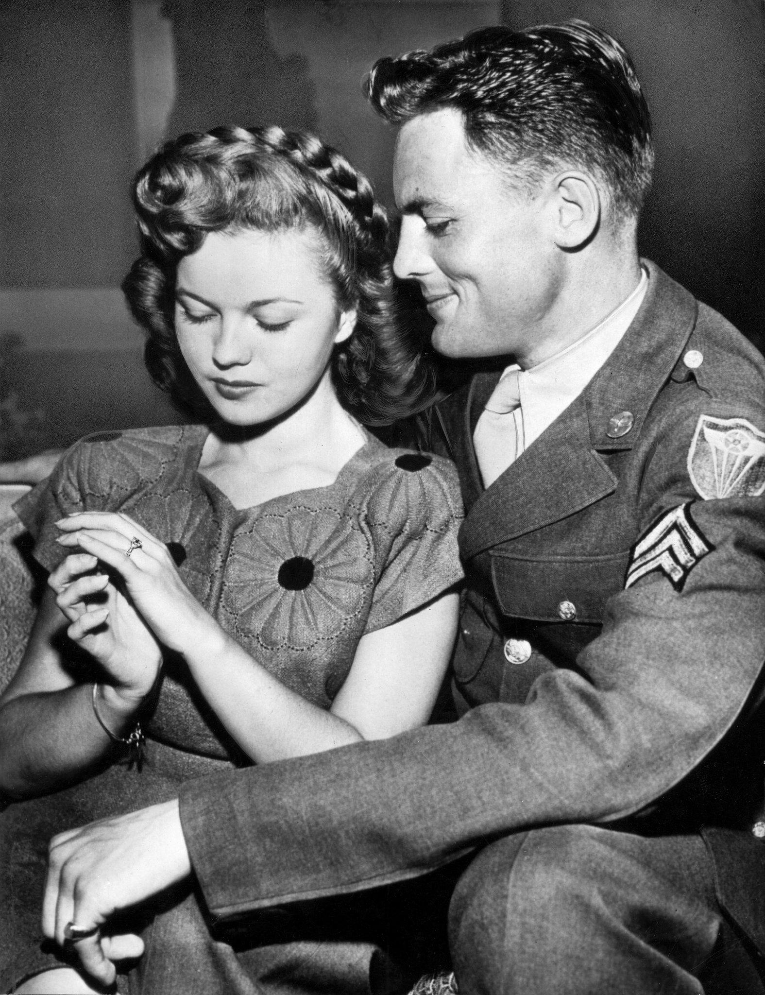 1575x2048 Shirley Temple Black, Hollywood's Biggest Little Star, Dies at 85