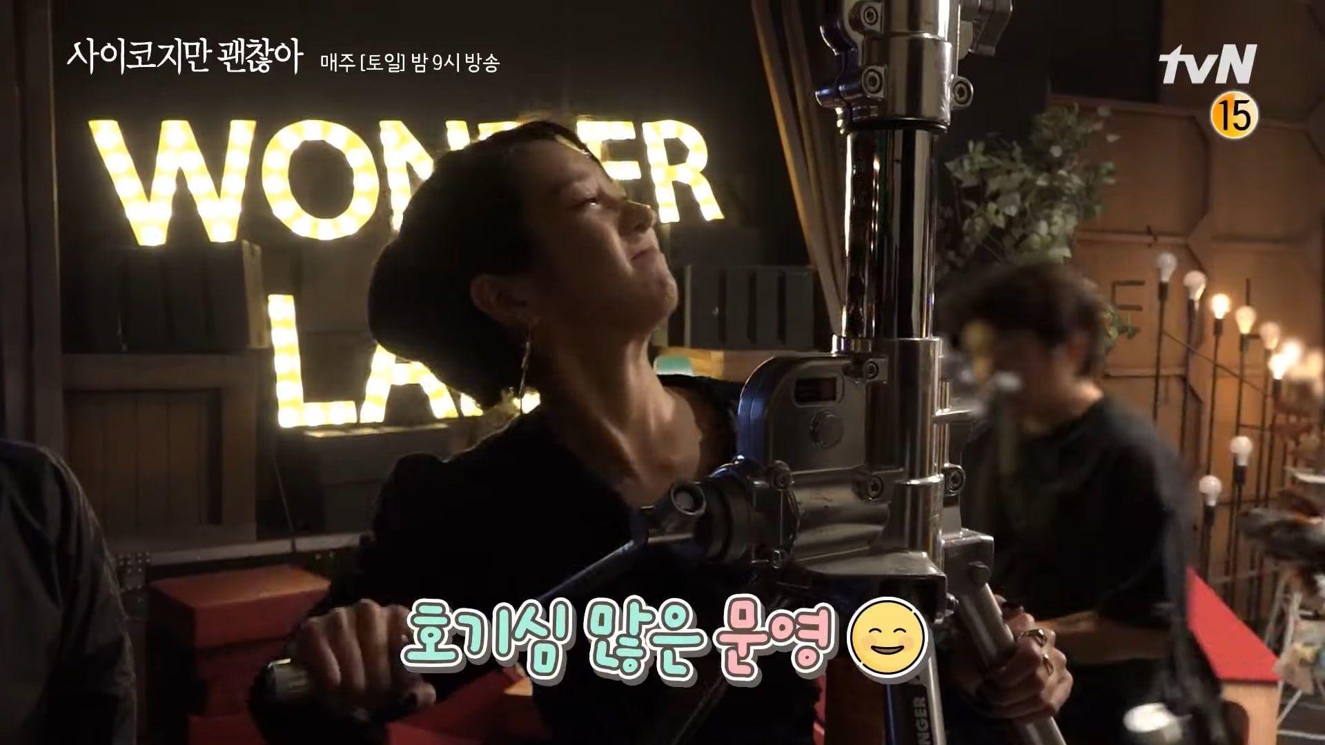 1920x1080 Watch: Kim Soo Hyun Pretends To Be A Cameraman For Seo Ye Ji Behind The Scenes Of “It's Okay To Not Be Okay”
