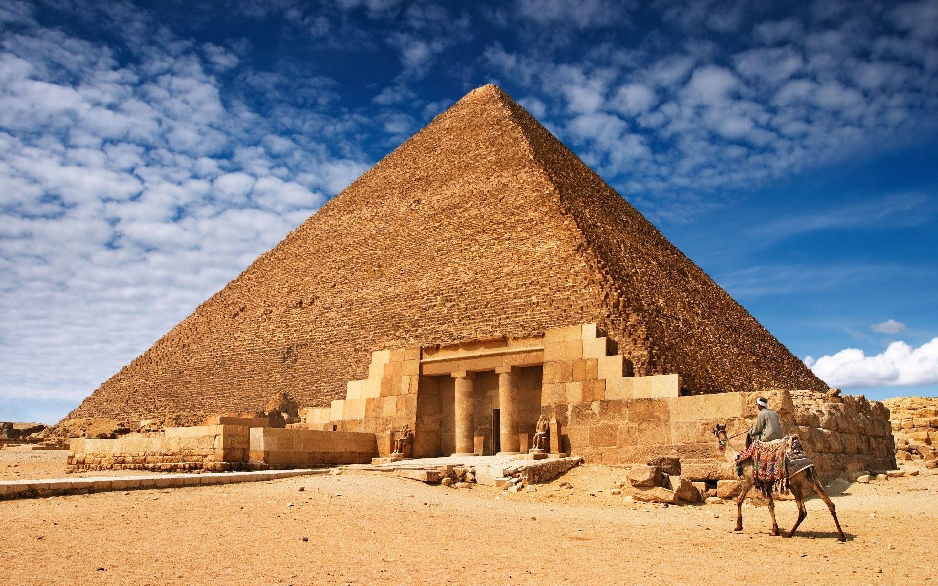 1920x1200 Egyptian Pyramid