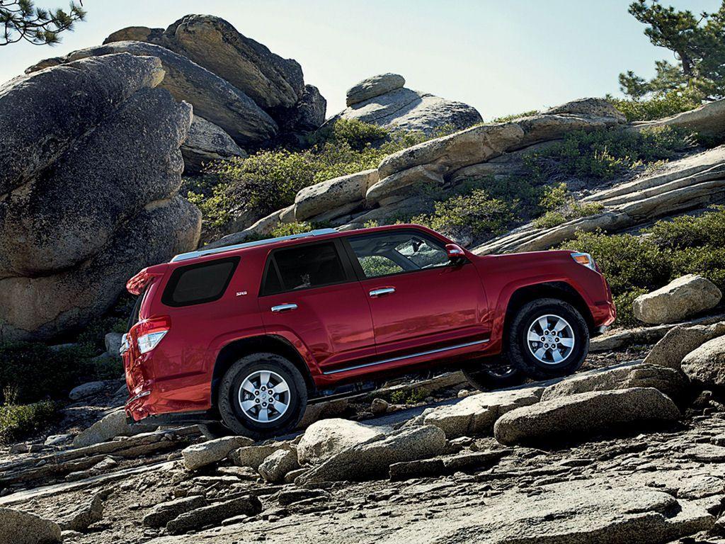 1024x768 Toyota 4Runner SR Sport, Limited, V8 AWD 1024x768