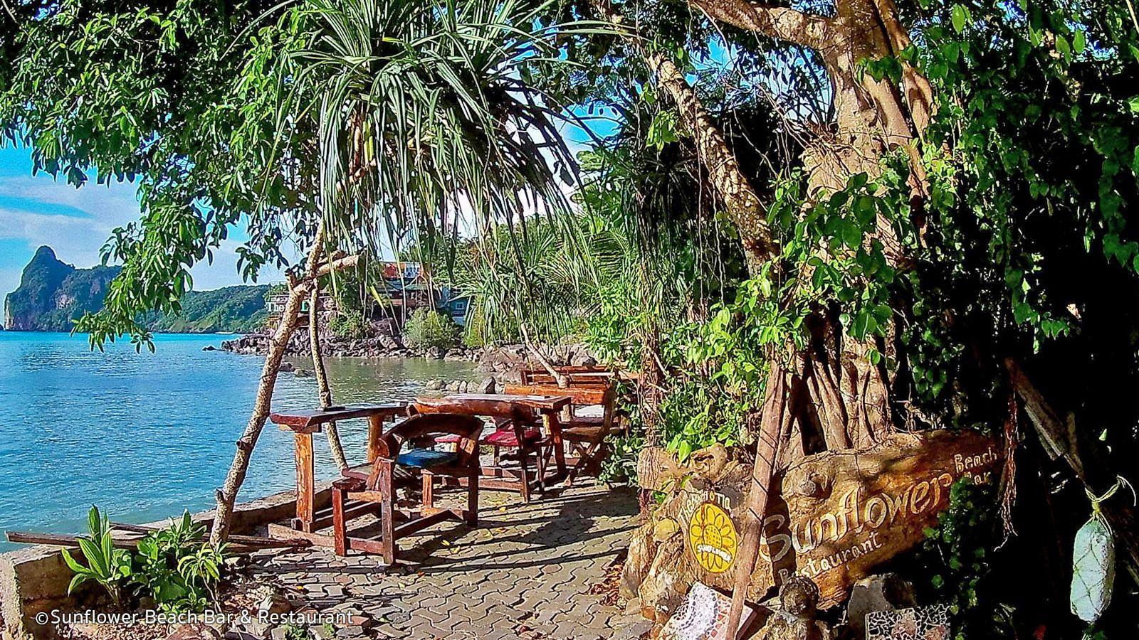 1600x900 Sunflower Beach Bar in Phi Phi Night Spot on Loh Dalum Beach