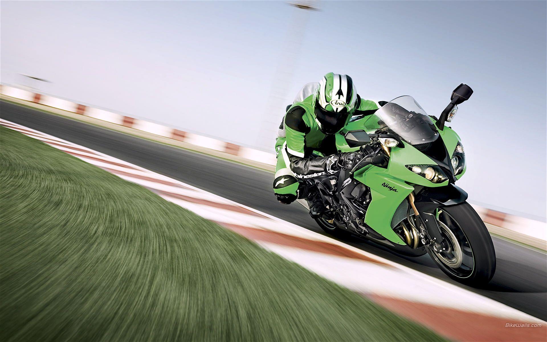 1920x1200 Zx10r 4K wallpaper for your desktop or mobile screen free and easy to download