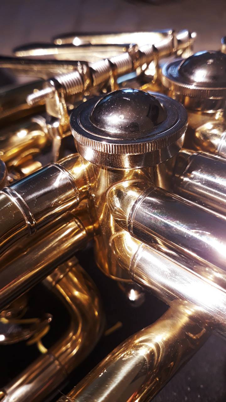 French Horn Wallpapers Top Free French Horn Backgrounds WallpaperAccess