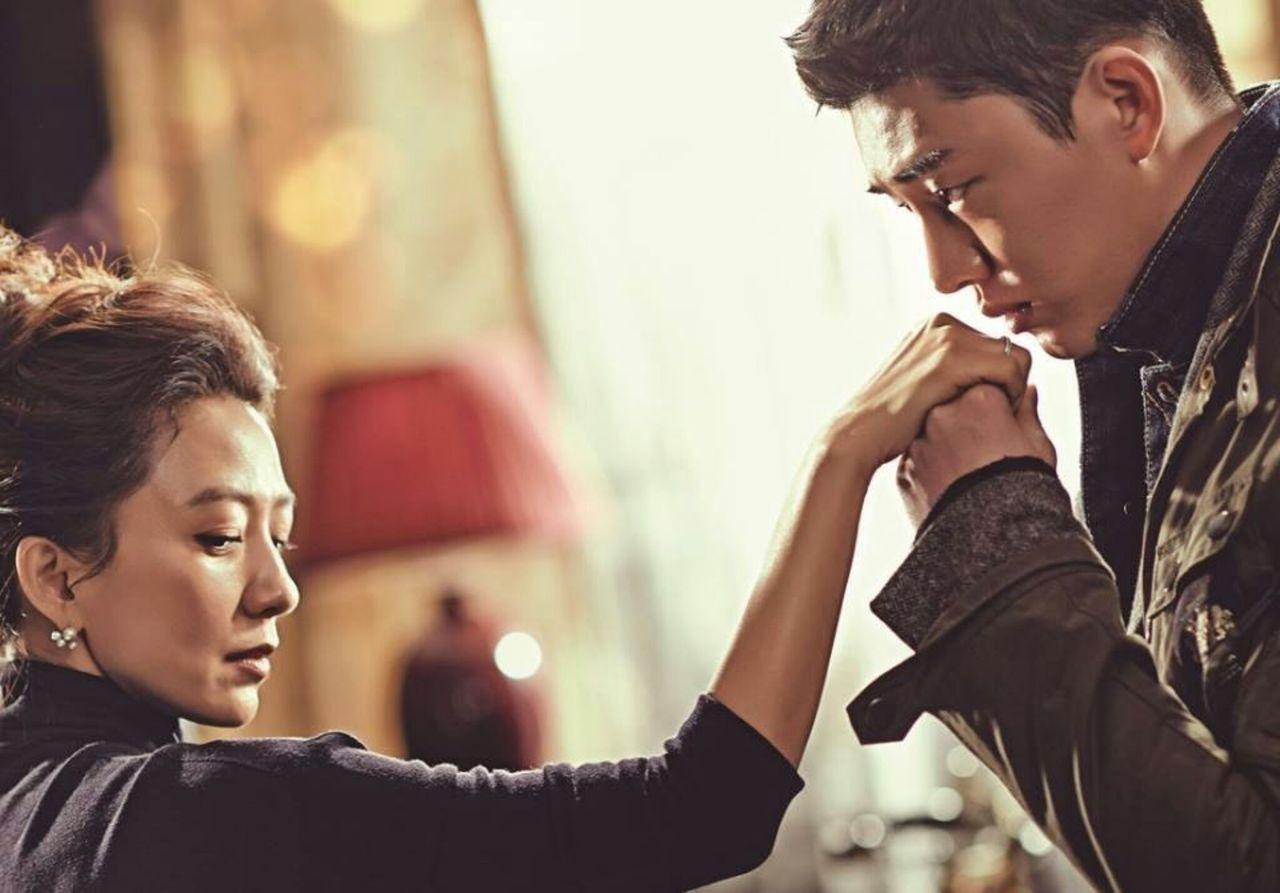 1280x893 Secret love affair shared