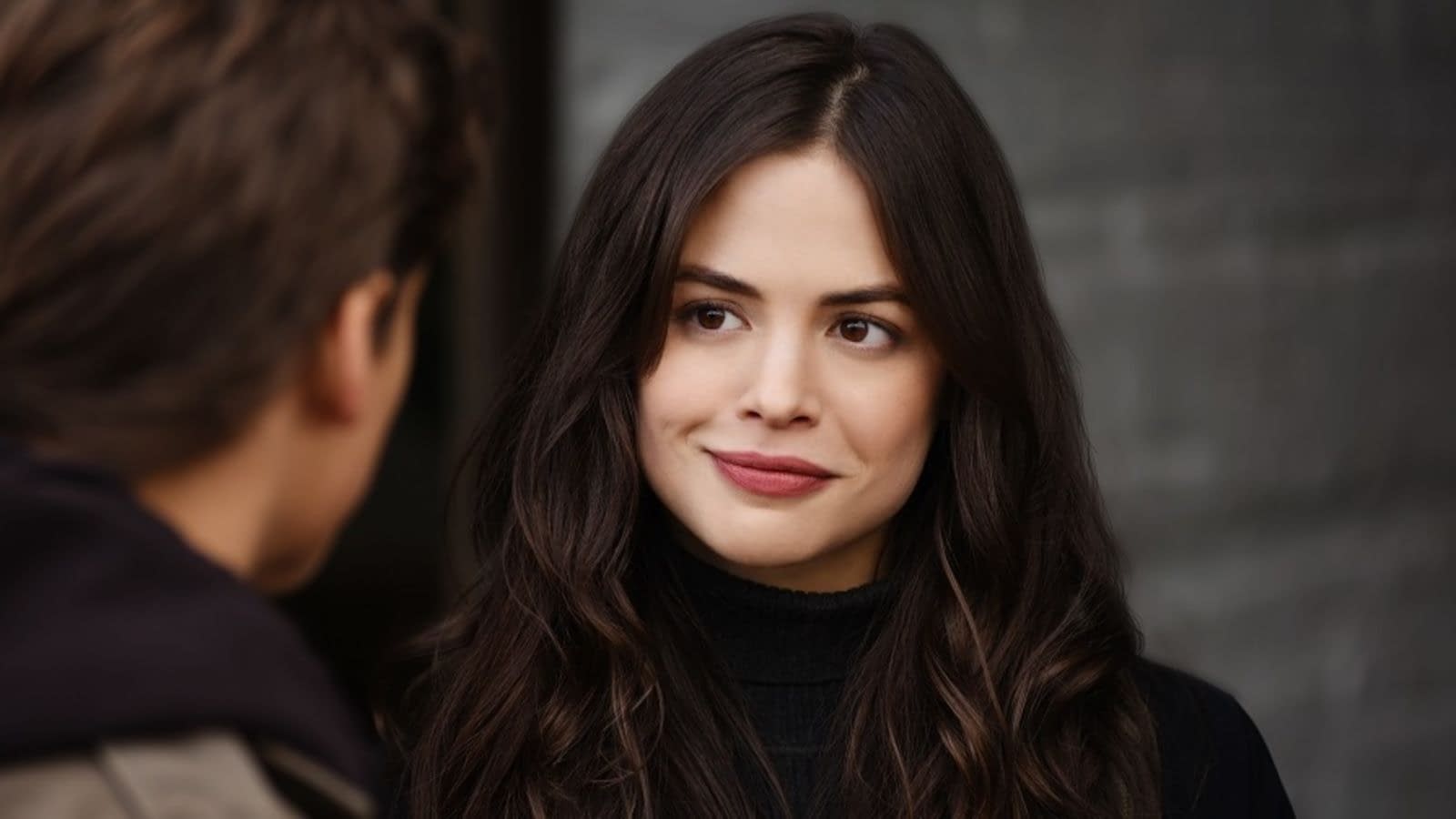 1600x900 Titans Season 2: Conor Leslie Has Fun as Deathstroke Girl [IMAGE]