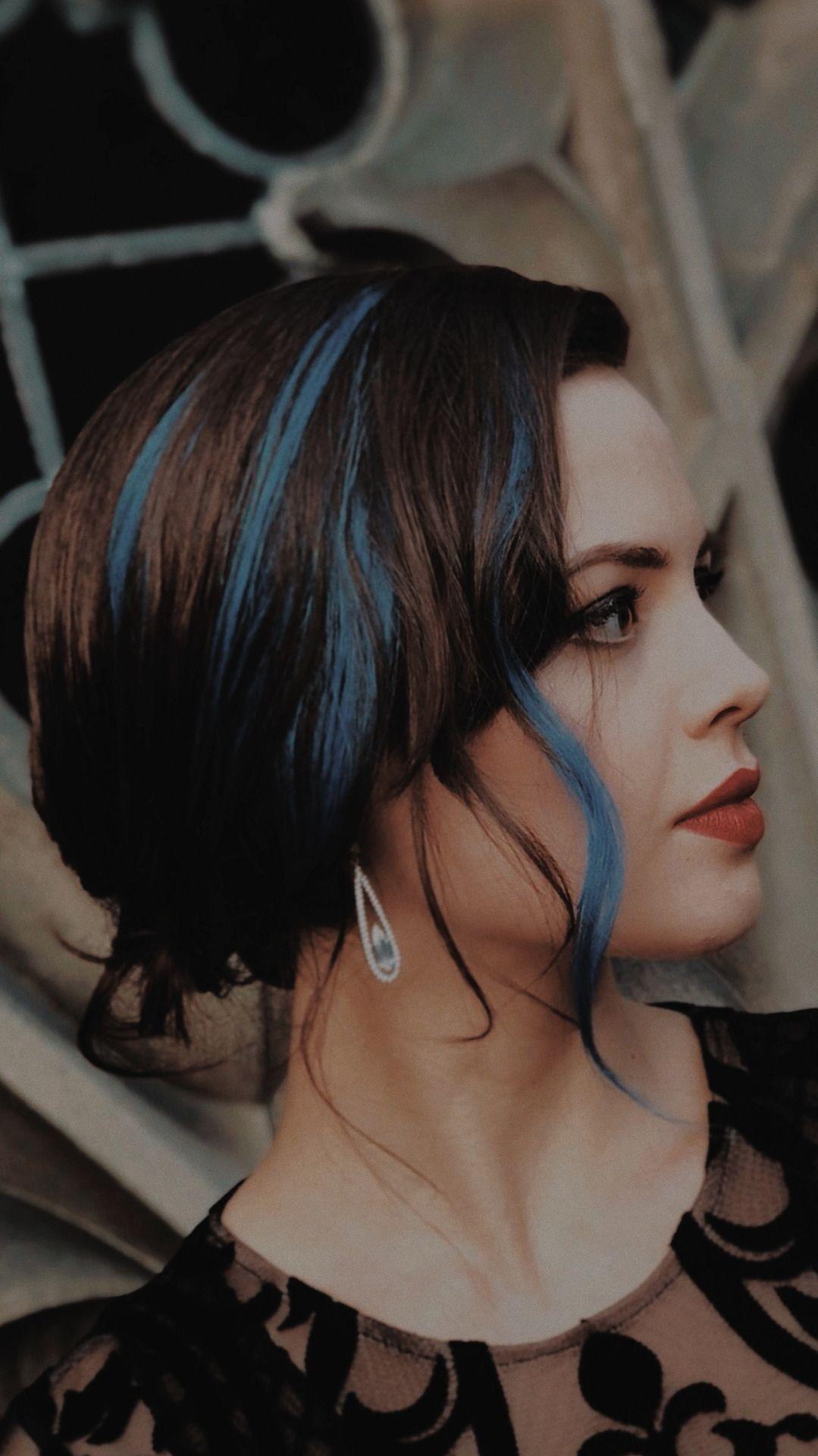 1079x1920 conor leslie
