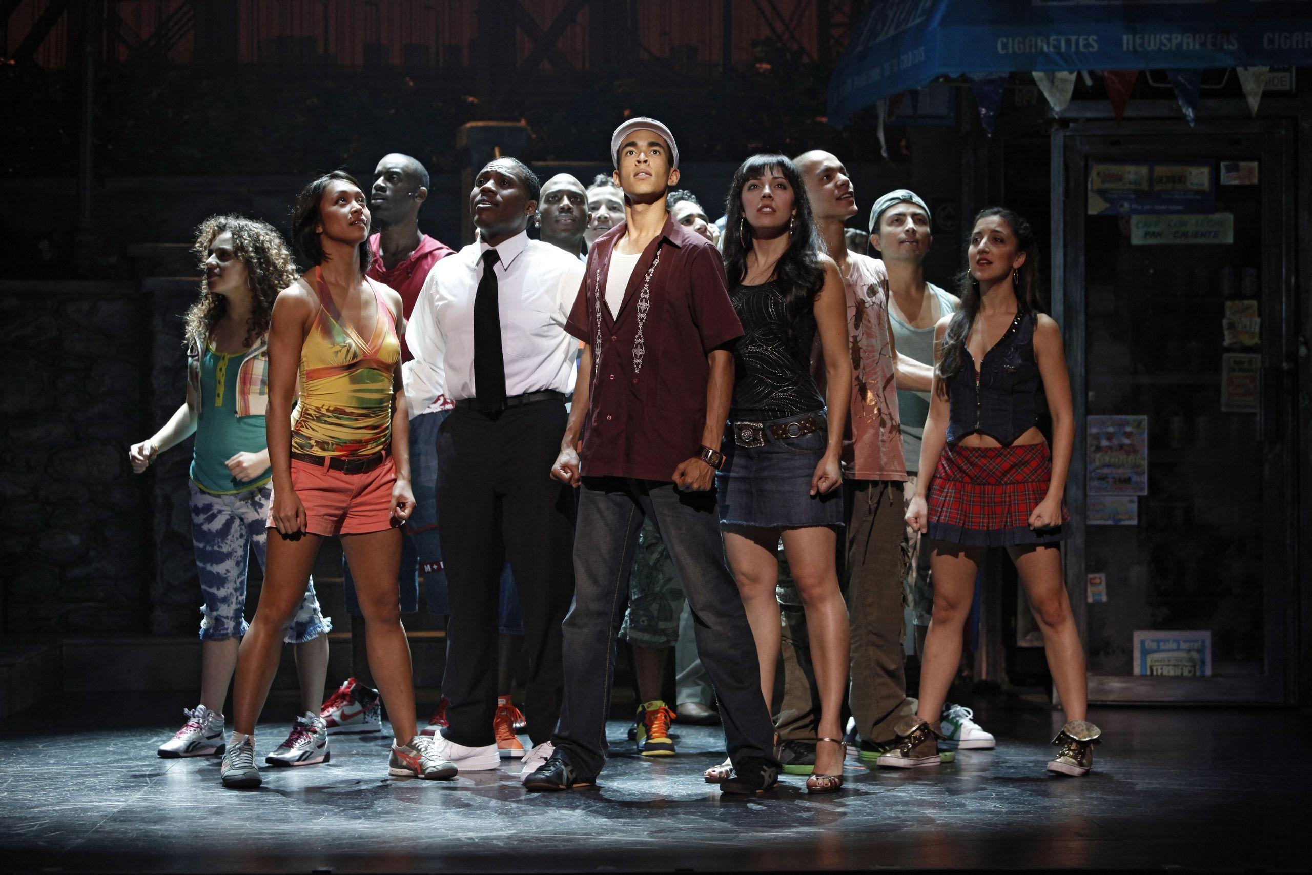 2560x1707 The Many Faces of Usnavi the Heights photo