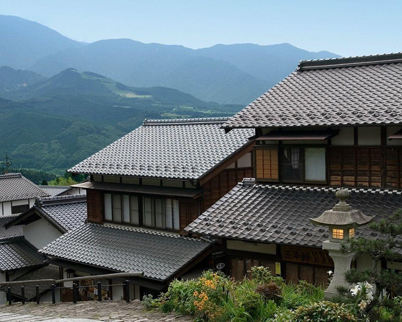 1280x1024 Japanese Village 1920 × 1080