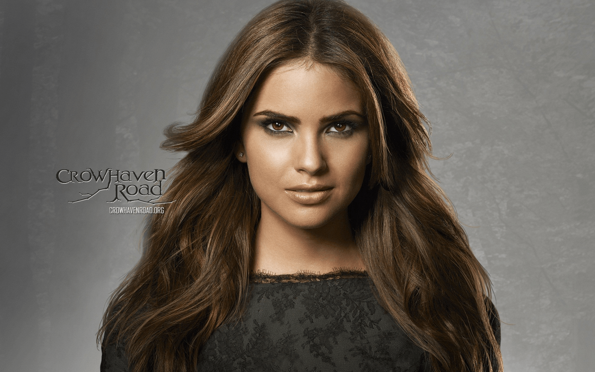 1920x1200 Shelley Hennig Hennig Wallpaper