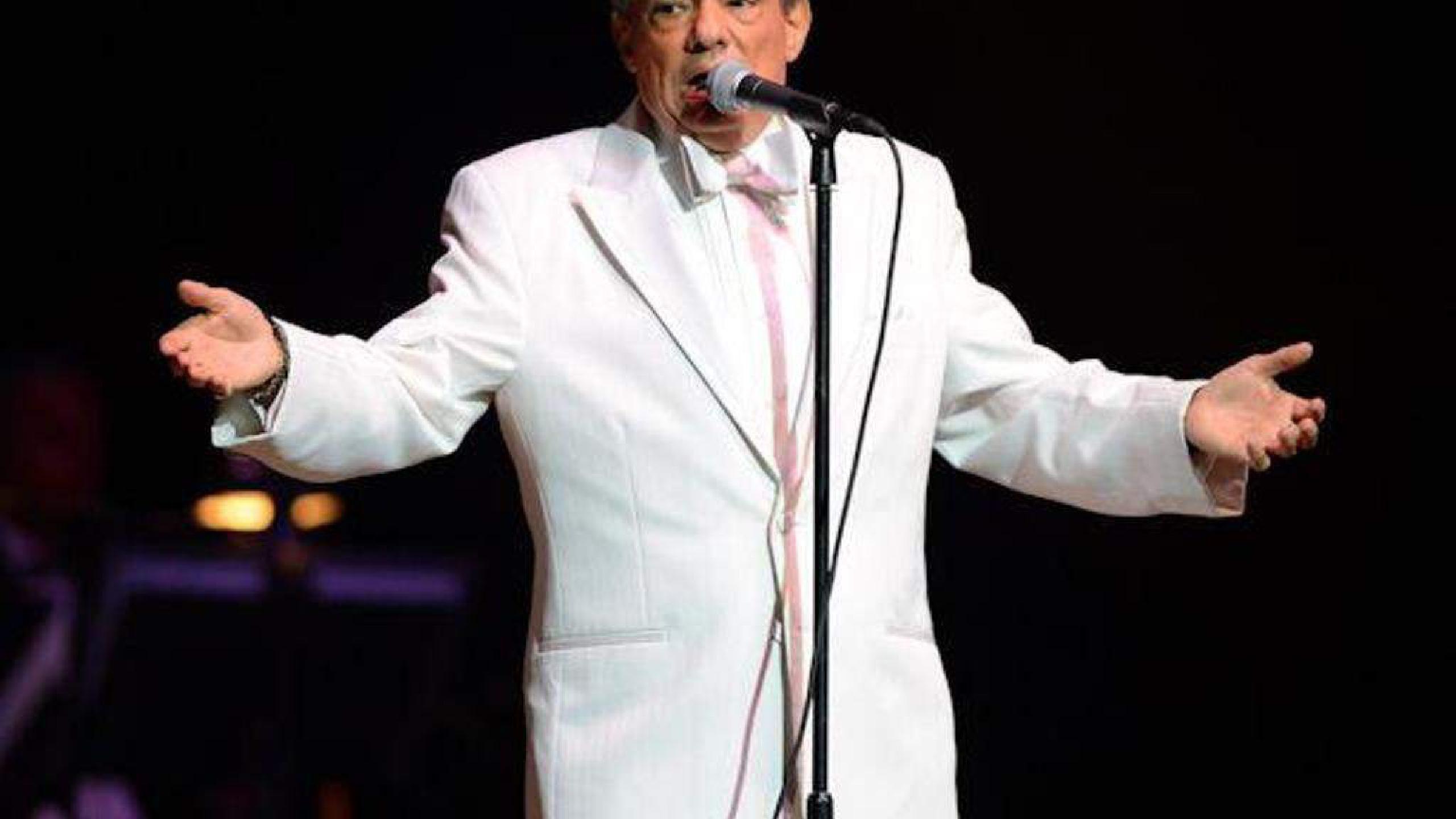 José José Wallpapers Top Free José José Backgrounds WallpaperAccess