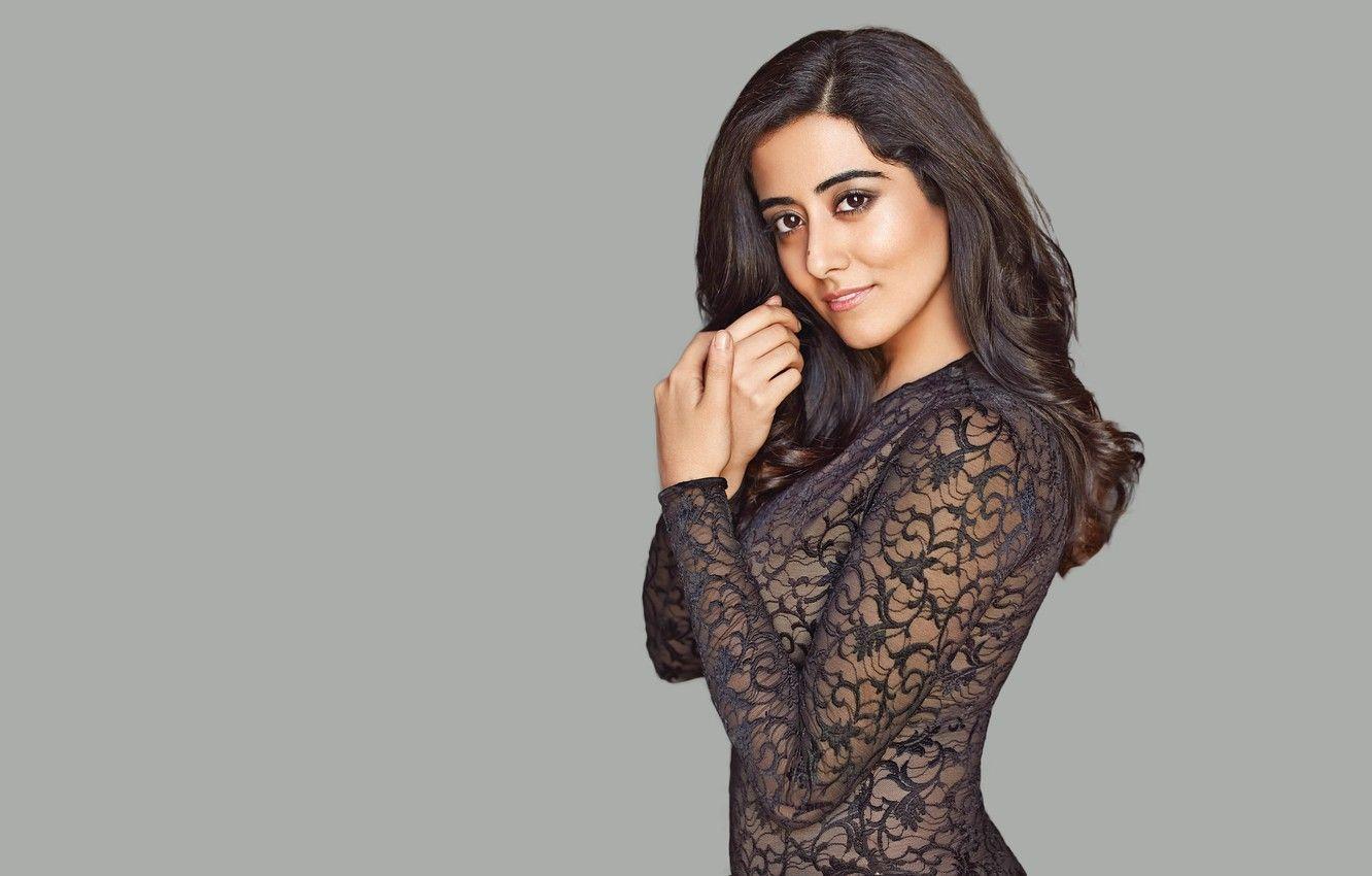1332x850 Jonita Gandhi Wallpaper