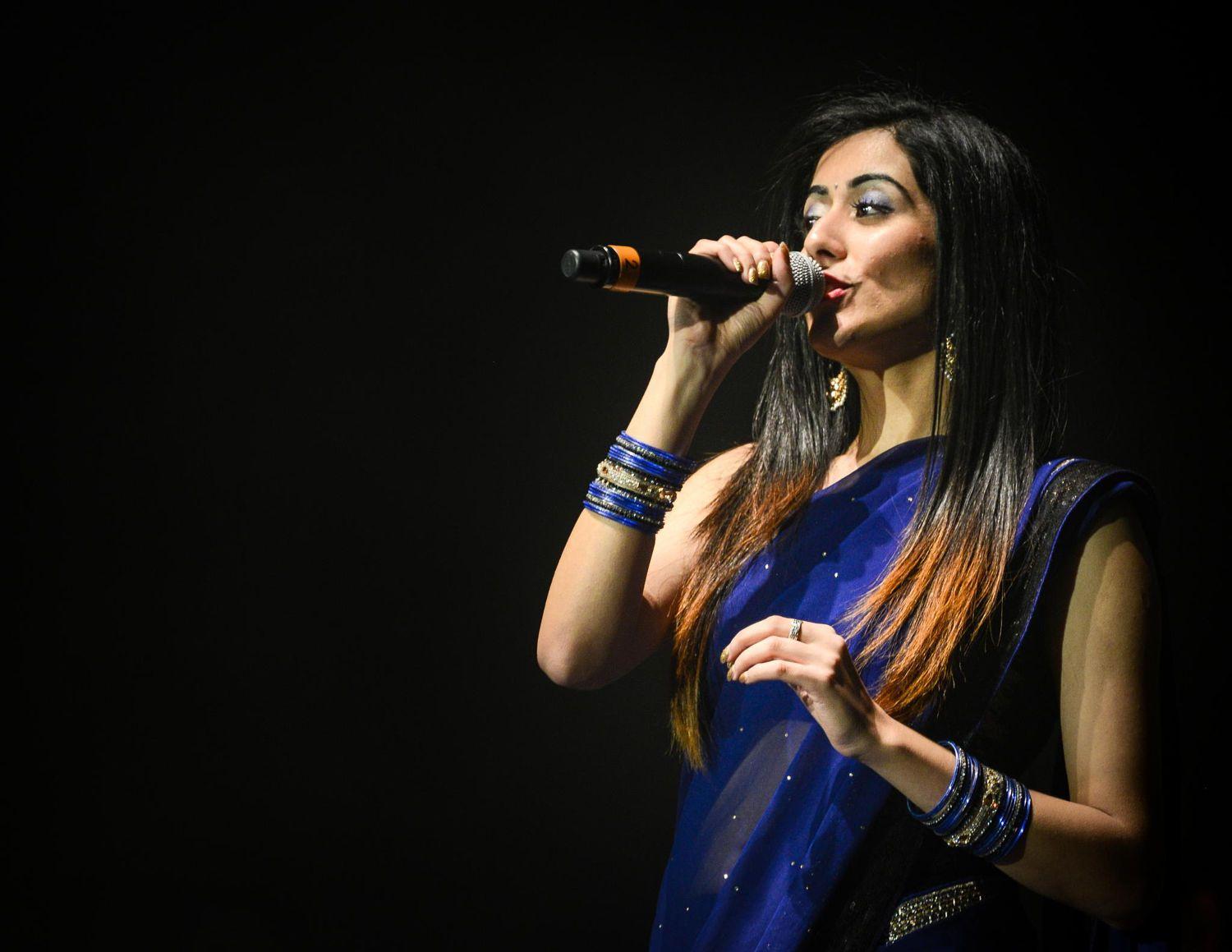 1500x1159 Jonita Gandhi, Height & Life Story. Super Stars Bio