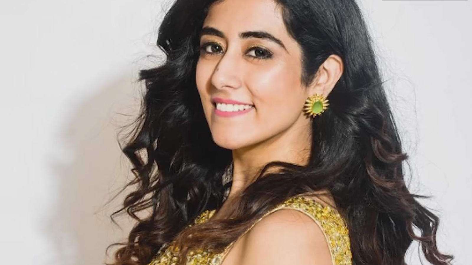 1600x900 lockdown singer Jonita Gandhi: Latest News, Videos and Photo
