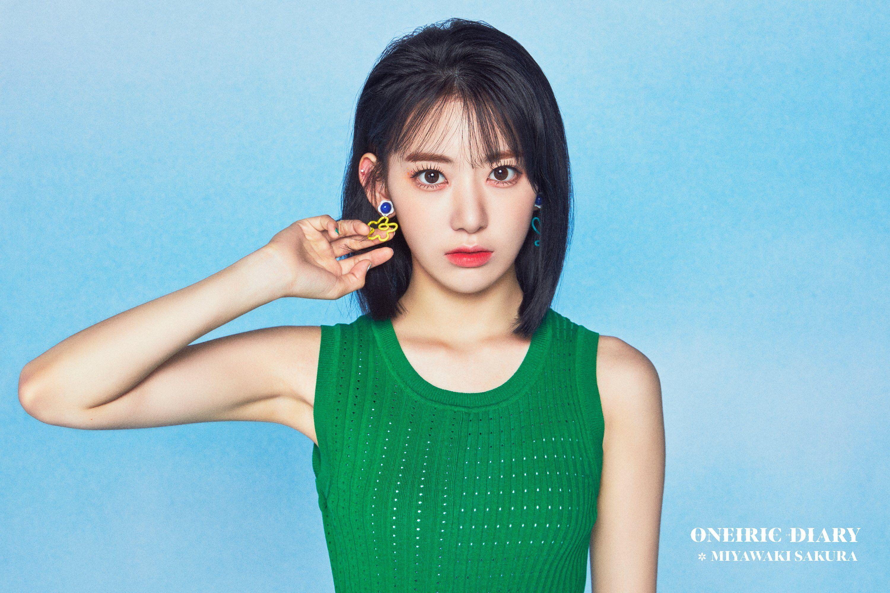 3000x2000 IZ*ONE Oneiric Diary Teaser Photo 2 (Diary Ver.) (HD HQ HR)-Pop Database