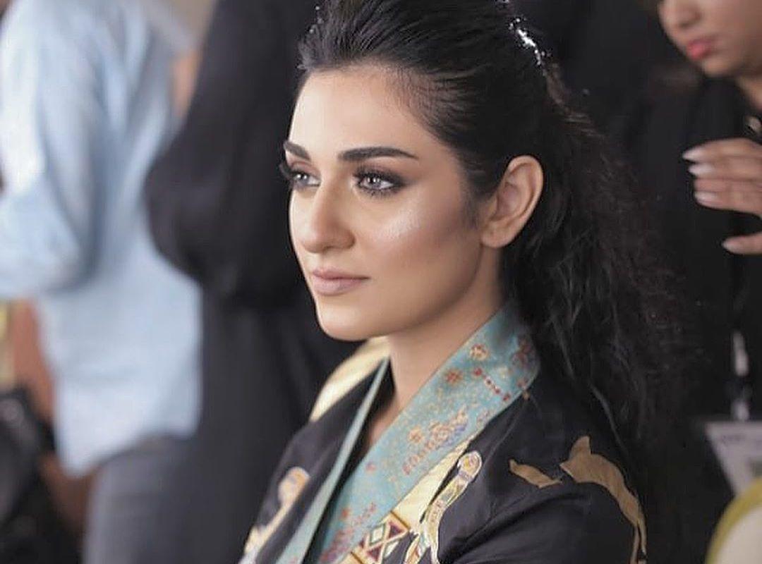1080x800 Sarah Khan Broke The Silence On Her Breakup With Agha Ali