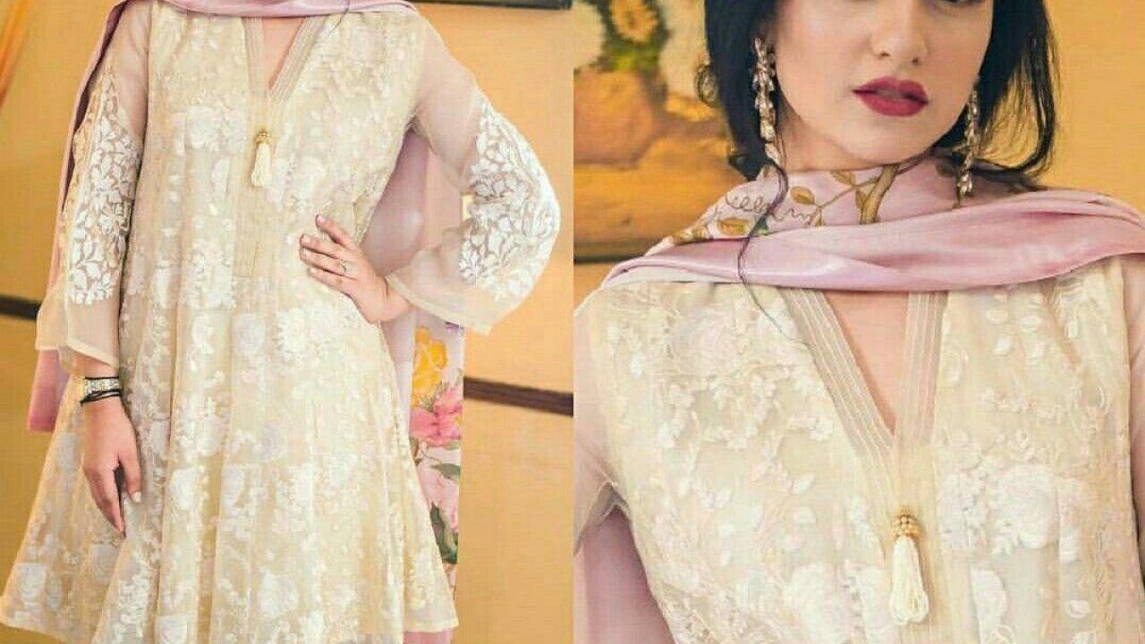 1280x720 Sarah Khan shares behind the scene photo of 'Sabaat'