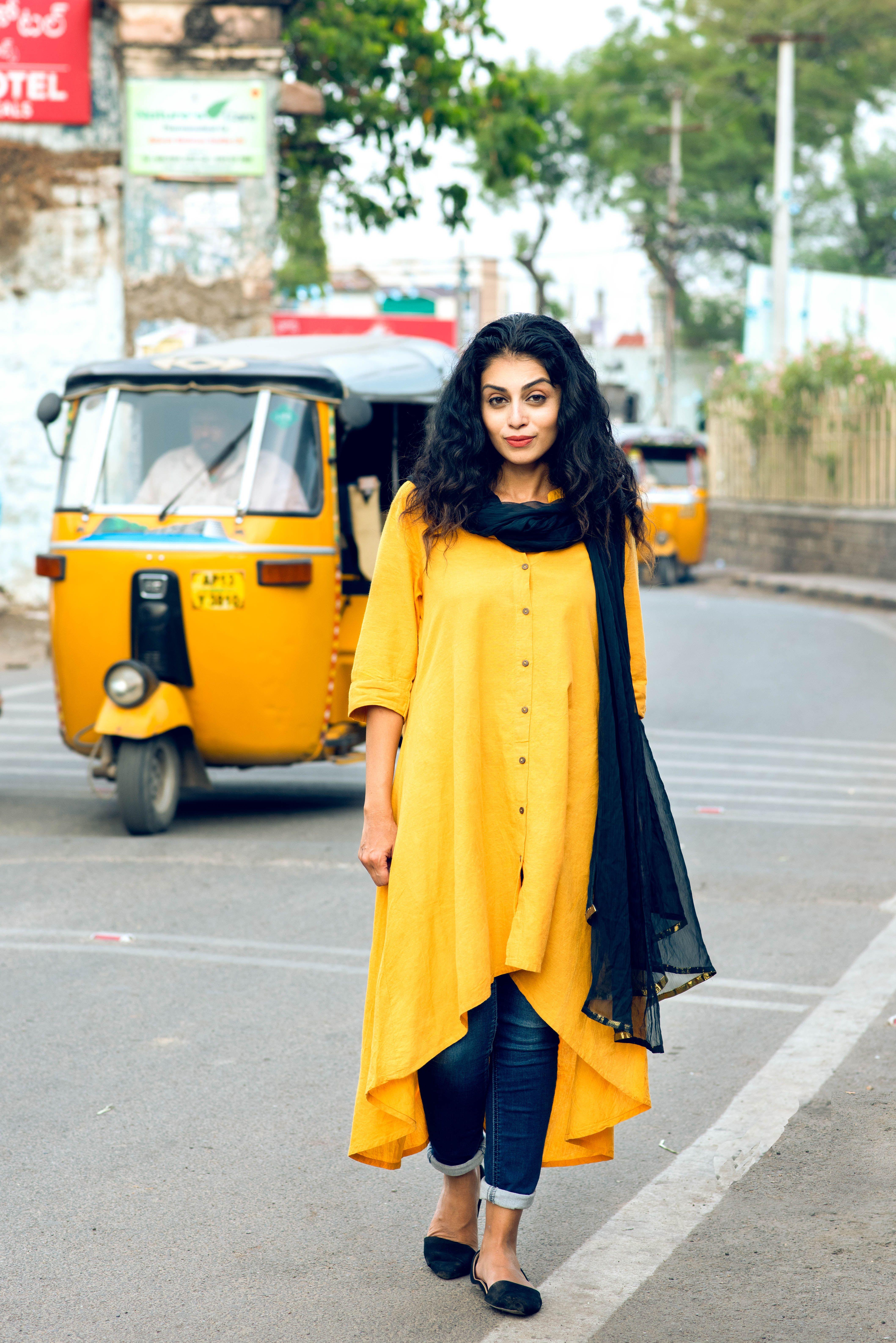 4236x6347 About Sarah Khan. By Sarah Khan