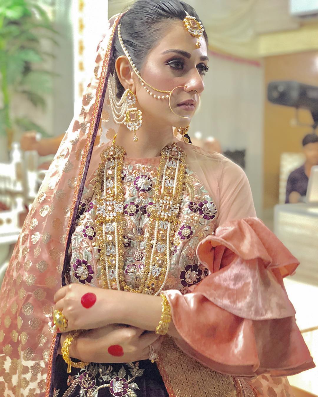 1080x1350 Sarah Khan Biography, Dramas, Height, Age, Family, Net Worth