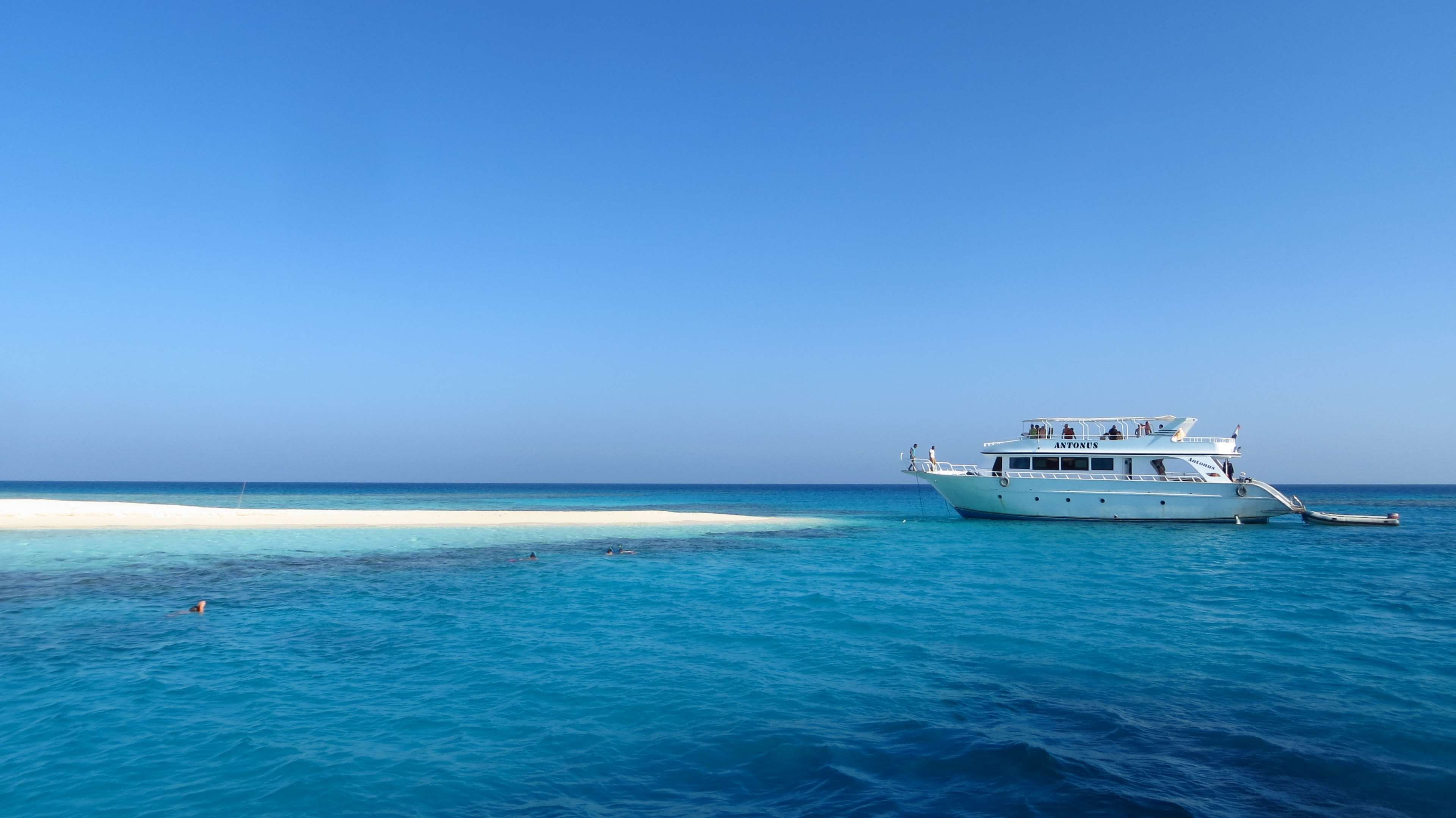 3840x2158 beach, blue, boat, island, leisure, luxury, nature, ocean