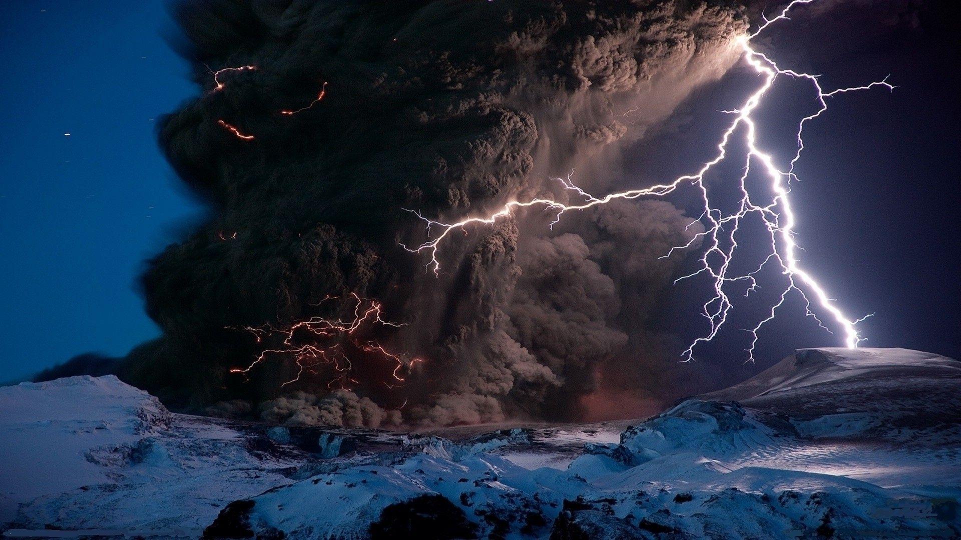 1920x1080 Free Download Lightning Storm Background
