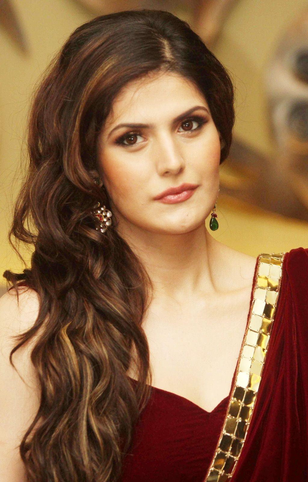 1024x1600 1024x1600px 347.46 KB Zarine Khan
