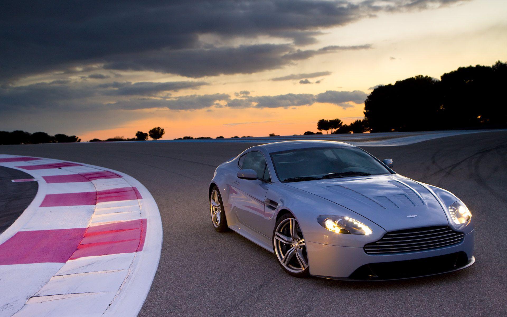 1920x1200 Aston Martin V8 Vantage Wallpaper FREE Picture