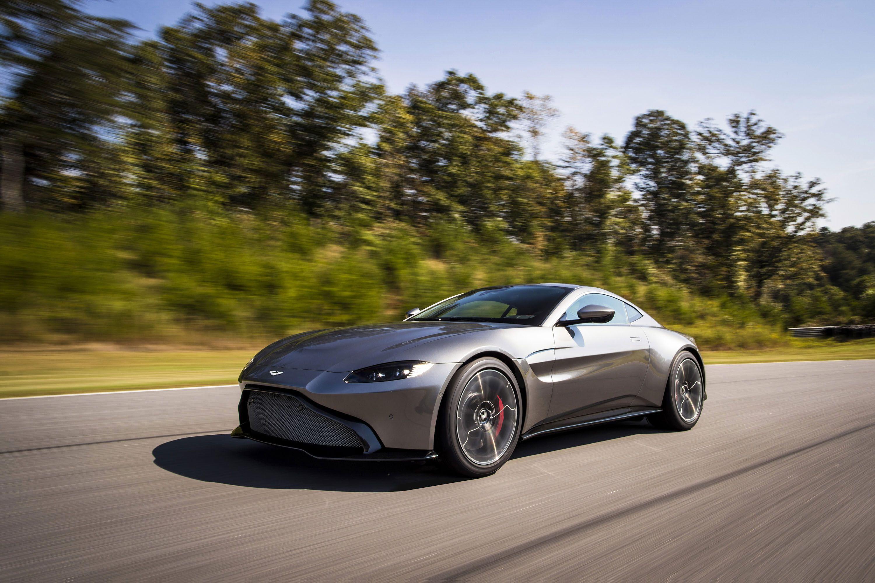 3000x2000 Aston Martin Vantage Picture, Photo, Wallpaper