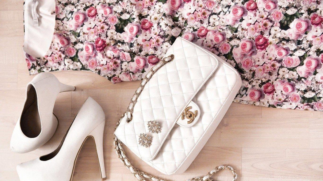 1366x768 Vintage Chanel Background With COCO CHANEL W 33666 Desktop Background