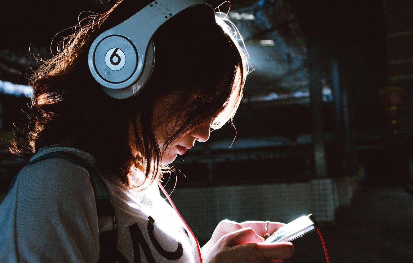 Headphone Girl Wallpapers Top Free Headphone Girl Backgrounds