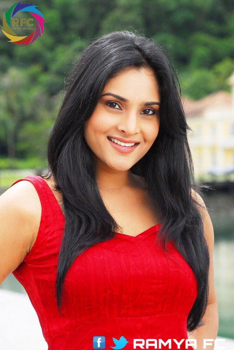 804x1200 Ramya Wallpaper
