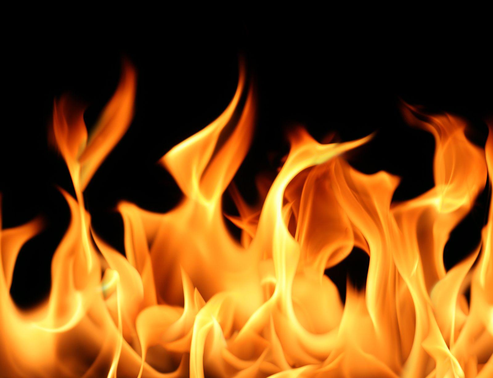 1600x1227 The Flame Wallpaper. Flame Princess