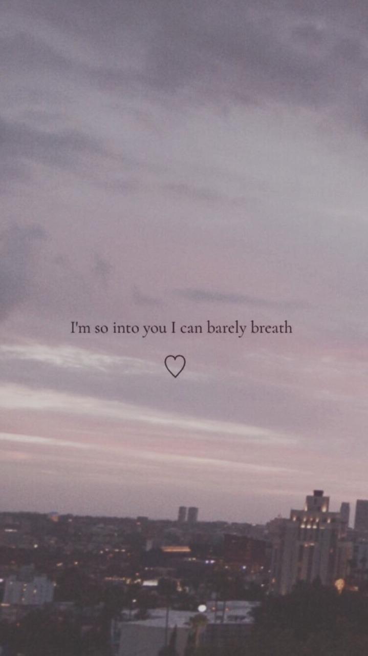 719x1280 Aesthetic Ariana Grande Wallpaper