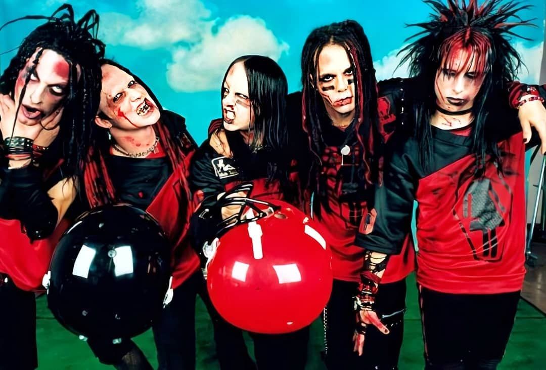1080x731 Murderdolls Wallpaper
