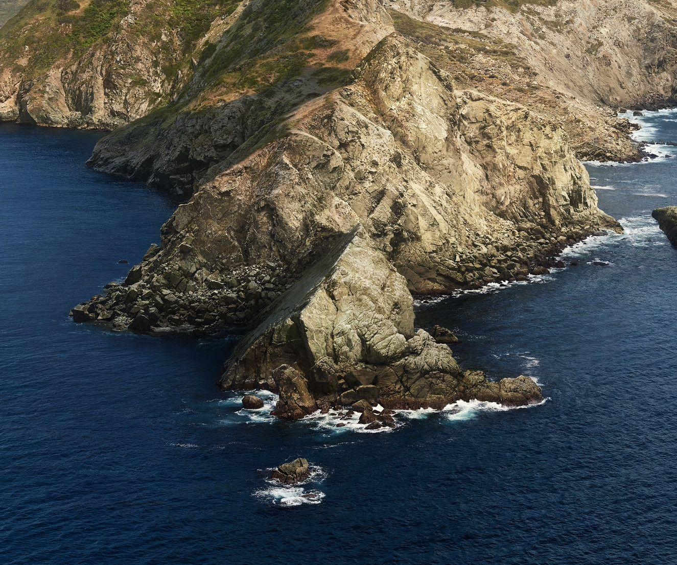 1325x1106 What's the story of the shear face in the new Mac OS Catalina wallpaper? Science Stack Exchange