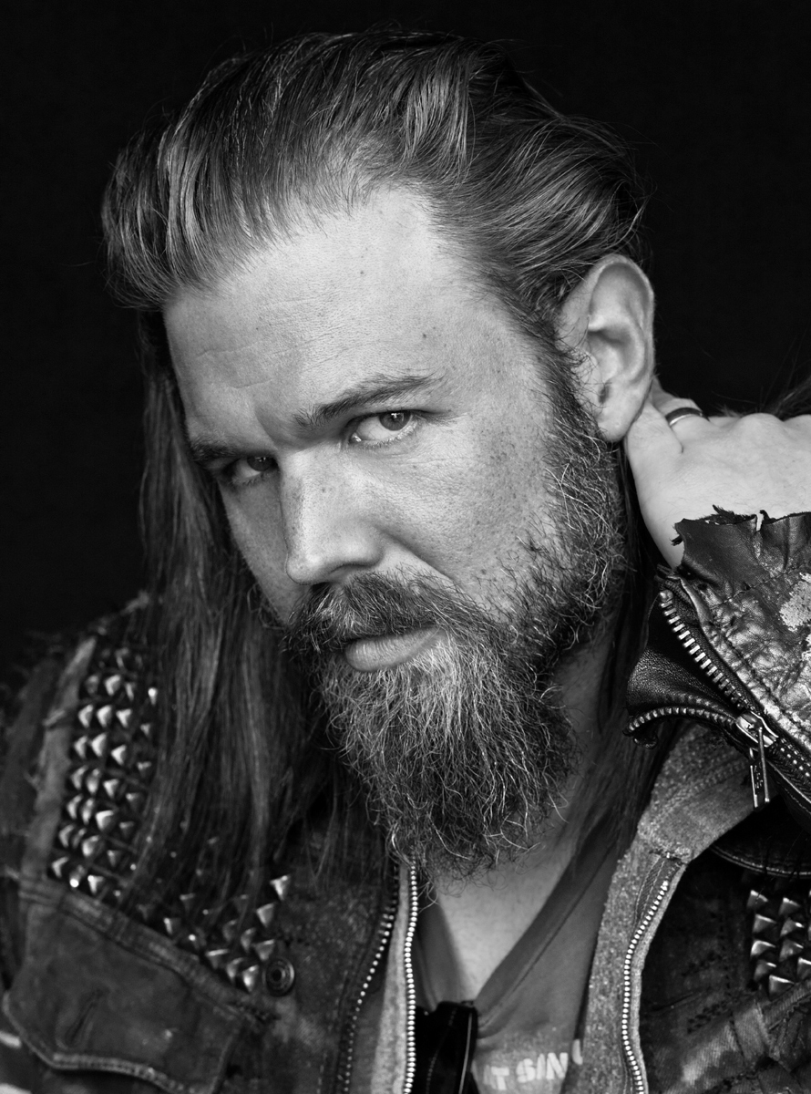890x1200 Ryan HURST : Biography and movies