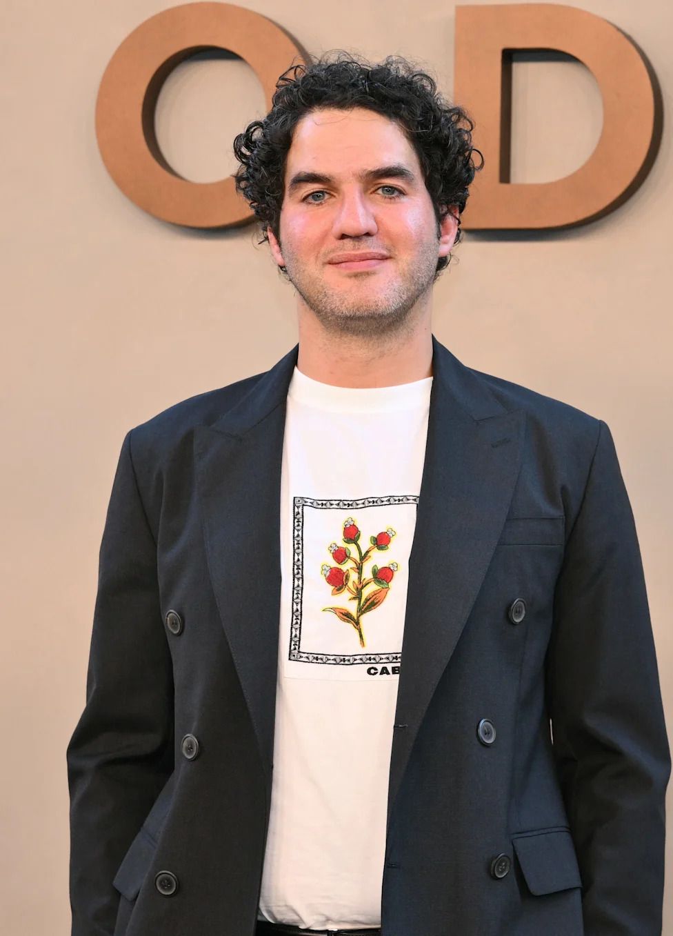 976x1357 Did Benny Safdie keep anything from the set of 'The Odyssey?'
