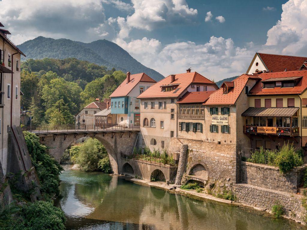 1024x768 Slovenia 4K wallpaper for your desktop or mobile screen free
