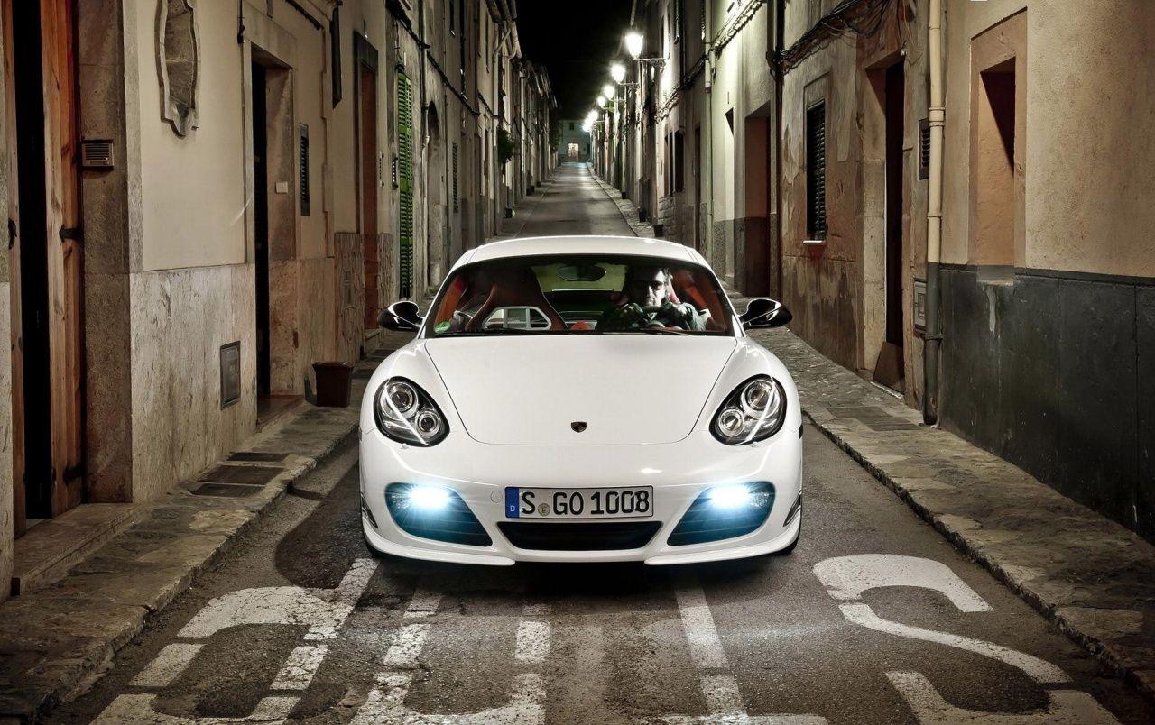 1280x804 White Porsche 911 at Night wallpaper. White Porsche 911 at Night
