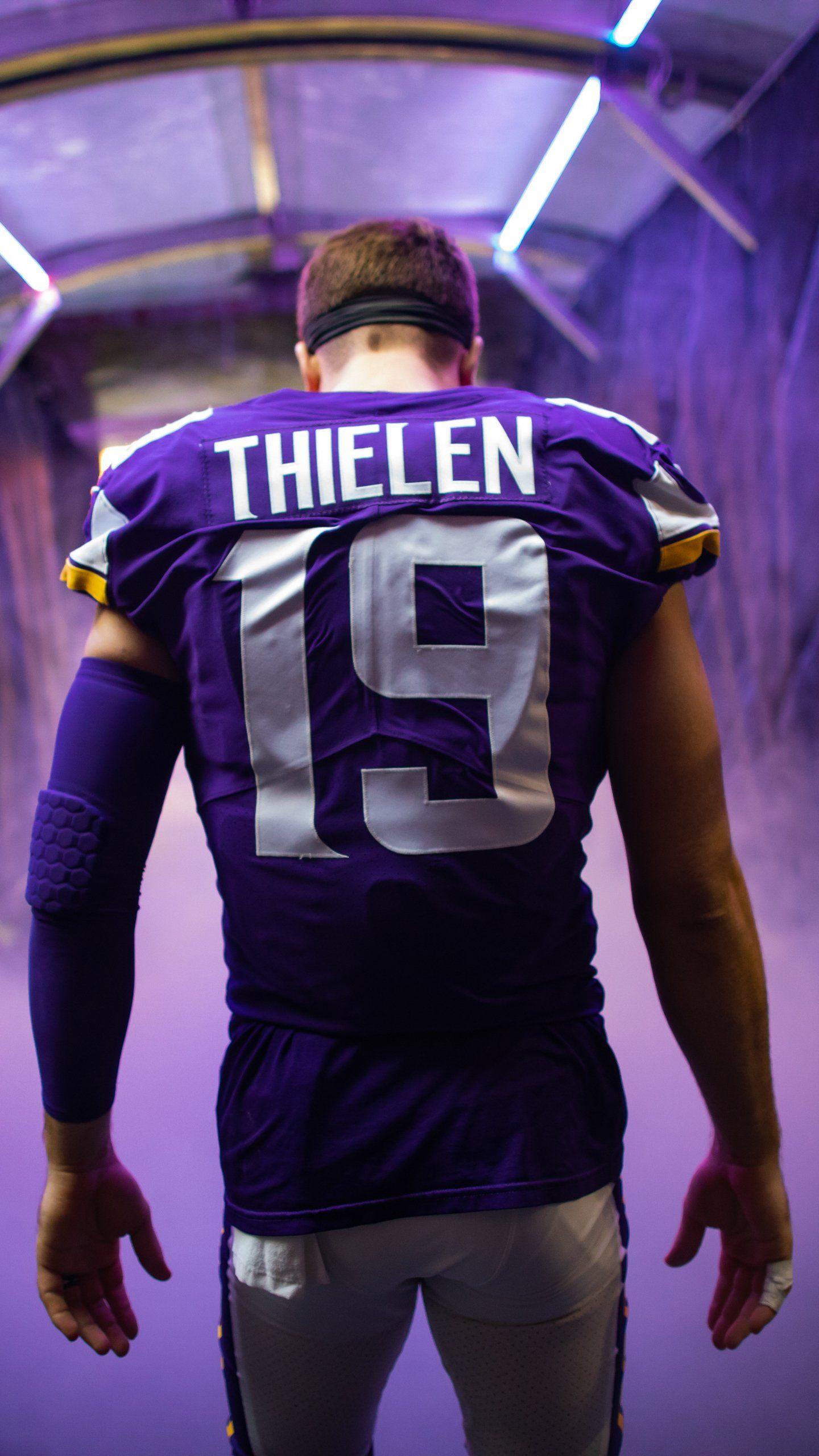 1440x2560 Wallpaper Minnesota Vikings Players